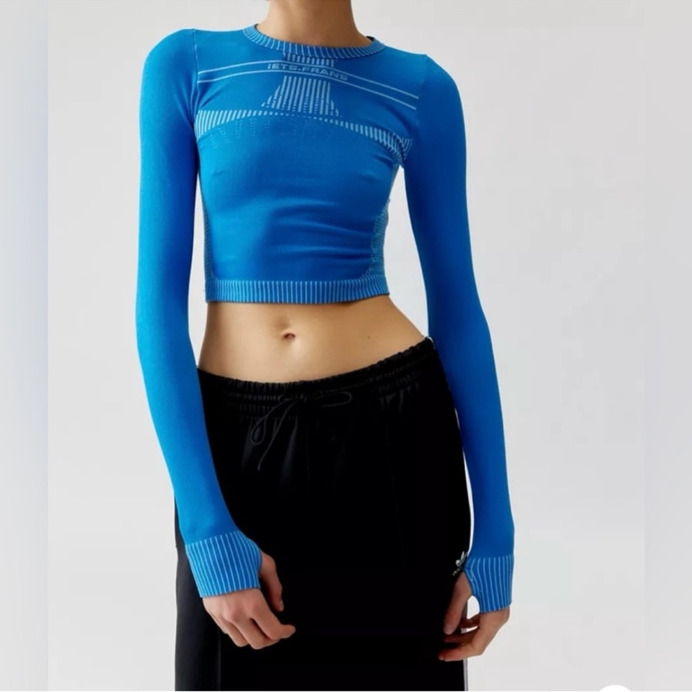 NWT- iets frans Seamless Tie-Back Long Sleeve Top